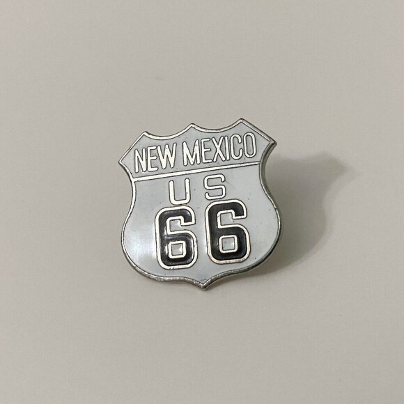 New Mexico Route 66 United Stated Pin - Picture 1 of 10